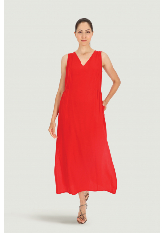 Red sleeveless maxi dress