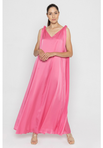 Elegant pink maxi dress with satin shine 