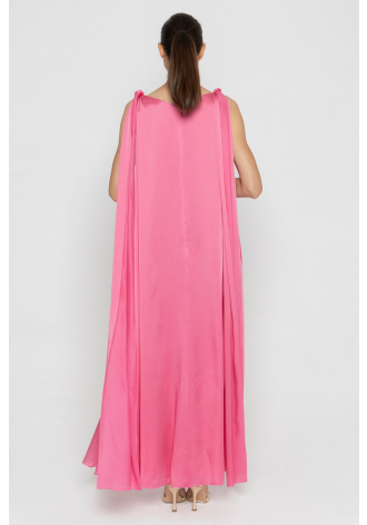 Elegant pink maxi dress with satin shine 