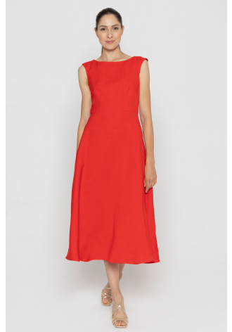 Red sleeveless dress with a flared bottom 