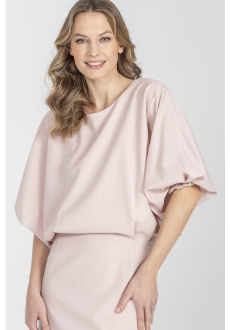 Elegancka efektowna sukienka w kolorze pudrowego różu