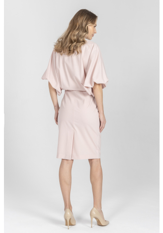 Elegancka efektowna sukienka w kolorze pudrowego różu