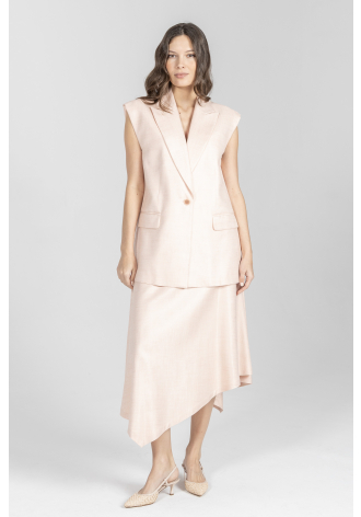 Kamizelka w kolorze pudrowego różu