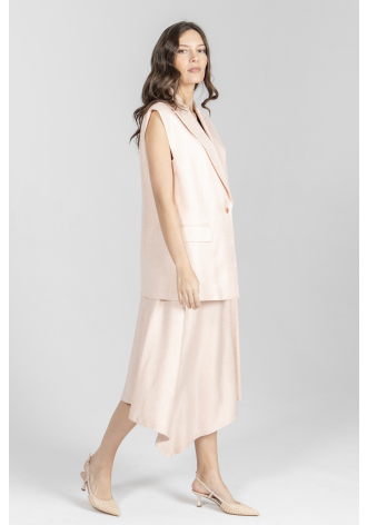 Kamizelka w kolorze pudrowego różu