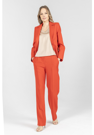 Czerwone eleganckie spodnie z prostą nogawką