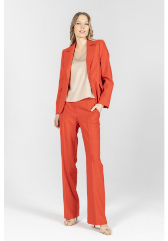 Czerwone eleganckie spodnie z prostą nogawką