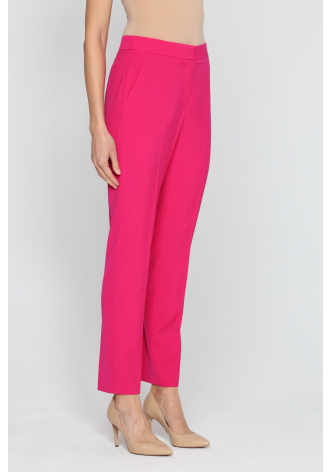  Elegant magenta slim-leg trousers