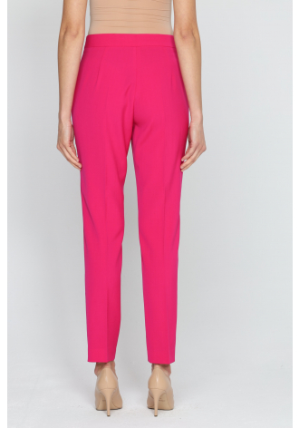  Elegant magenta slim-leg trousers