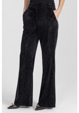 Spodnie w kolorze czarnym z mieniącej się tkaniny
