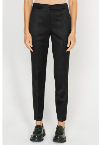 Elegant black slim-leg trousers