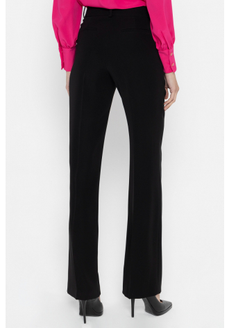 Czarne proste eleganckie spodnie