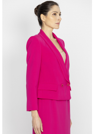 Kurzer eleganter Blazer in einem Magenta-Ton