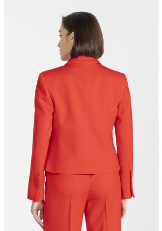 Czerwona krótka marynarka