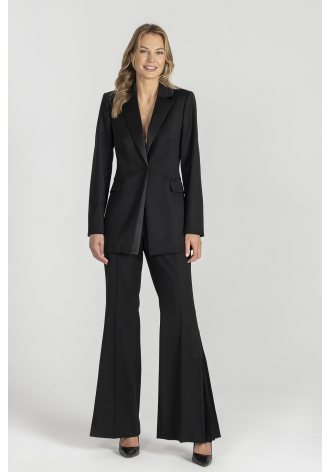 Czarna smokingowa marynarka