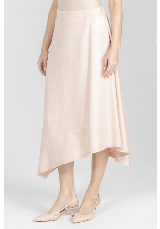 Asymetryczna spódnica w kolorze pudrowego różu