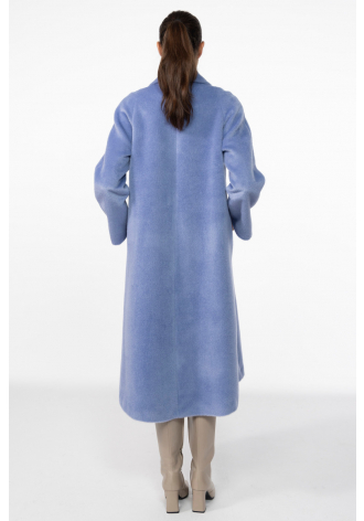 Długi niebieski płaszcz