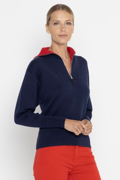 Sports polo sweater with a zip and contrasting collar