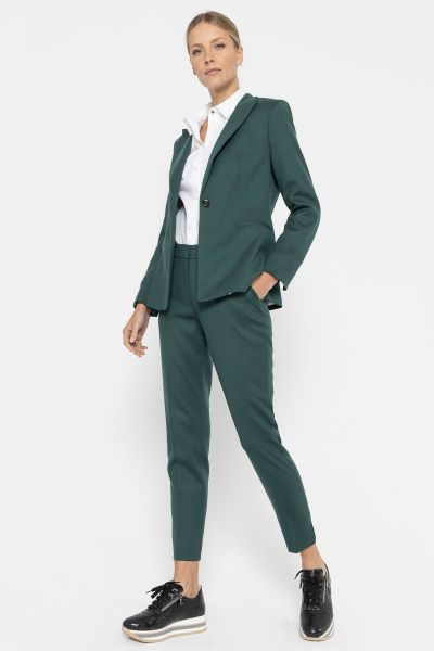 Zielone spodnie o klasycznej lini "papierosa" 