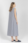 Sukienka maxi w biało-niebieskie paski