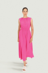 Pink dress with small sleeves