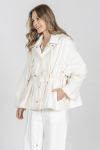 Kurtka w kolorze ecru
