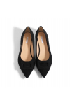  Classic black flat shoes 