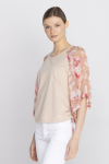 Bluzka  motywem magnolii