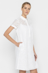 Biała ażurowa sukienka z górą w typie polo
