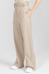 Beżowe spodnie z nowoczesnym zapięciem