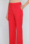 Elegant red trousers with hidden fastening