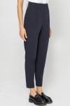 Elegant navy blue trousers with a classic leg