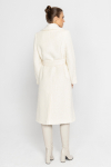 Elegant ecru coat 