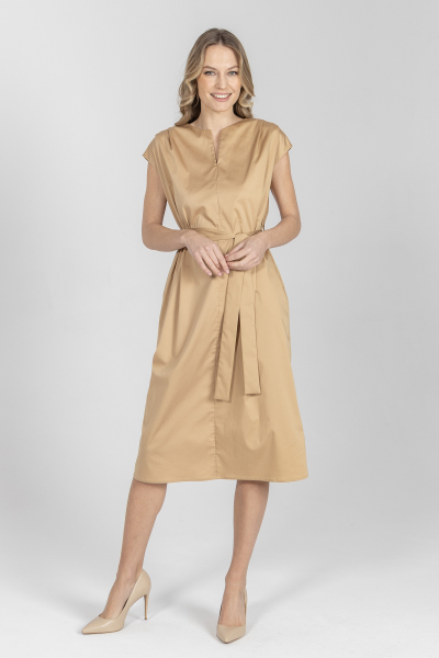 Biznesowa sukienka z wiązaniem w pasie