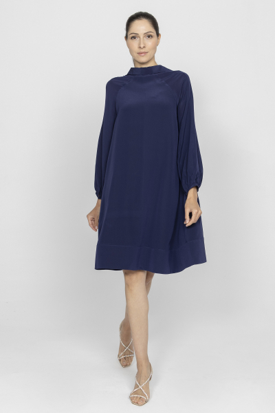 Granatowa sukienka oversize