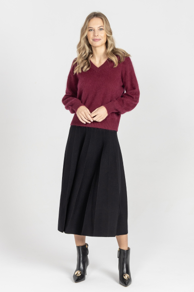 Czarna spódnica midi