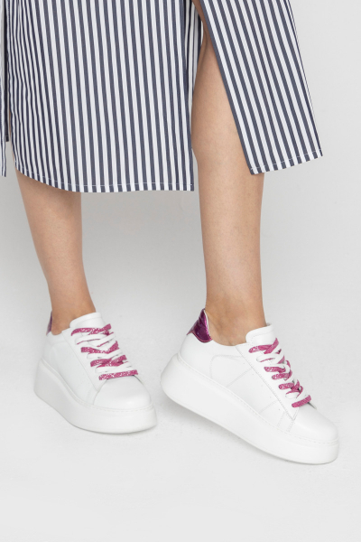 White sneakers with decorative laces 