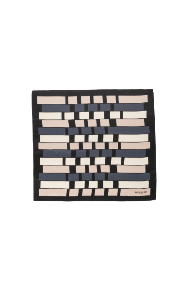 Brązowo-beżowa jedwabna chusta w geometryczny wzór