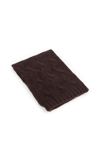 Szalik w odcieniu czekoladowego brązu