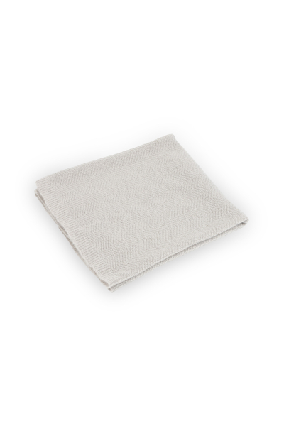 Szary komin z kaszmiru