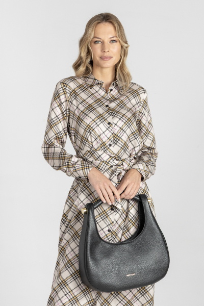 ORO: Black designer handbag