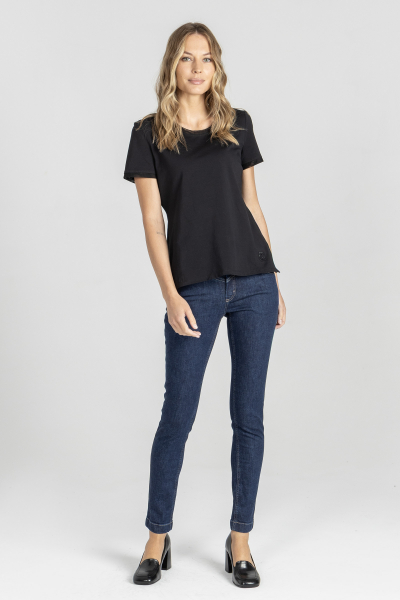 Black T-shirt finished with tulle stripes