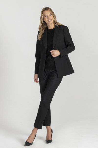 Schwarzer klassischer Blazer