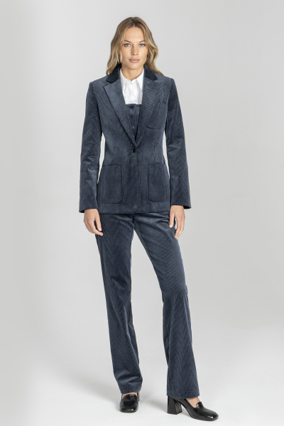 Welurowa marynarka w kolorze granatu