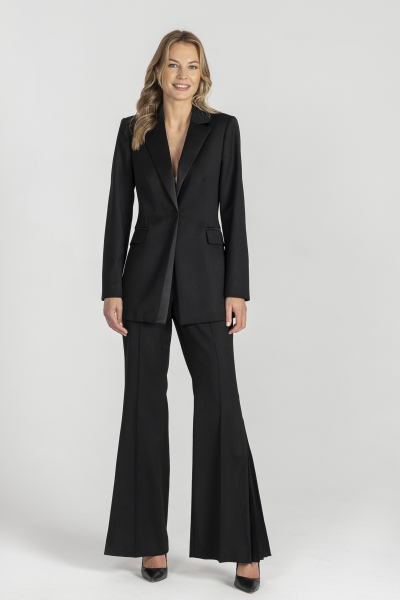 Czarna smokingowa marynarka