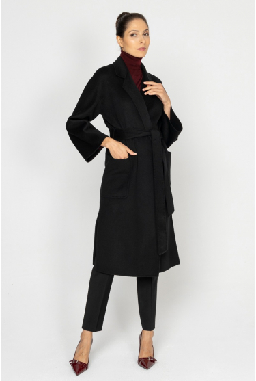 Black knee-length wool and cashmere coat