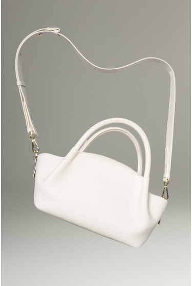 Elegant white bag with attachable strap 