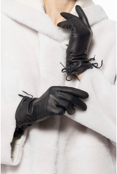 Skórzane czarne rękawiczki z bocznymi ściągaczami