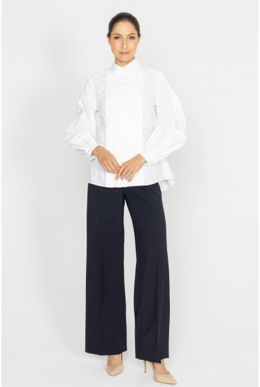 Elegant navy blue trousers with wide legs